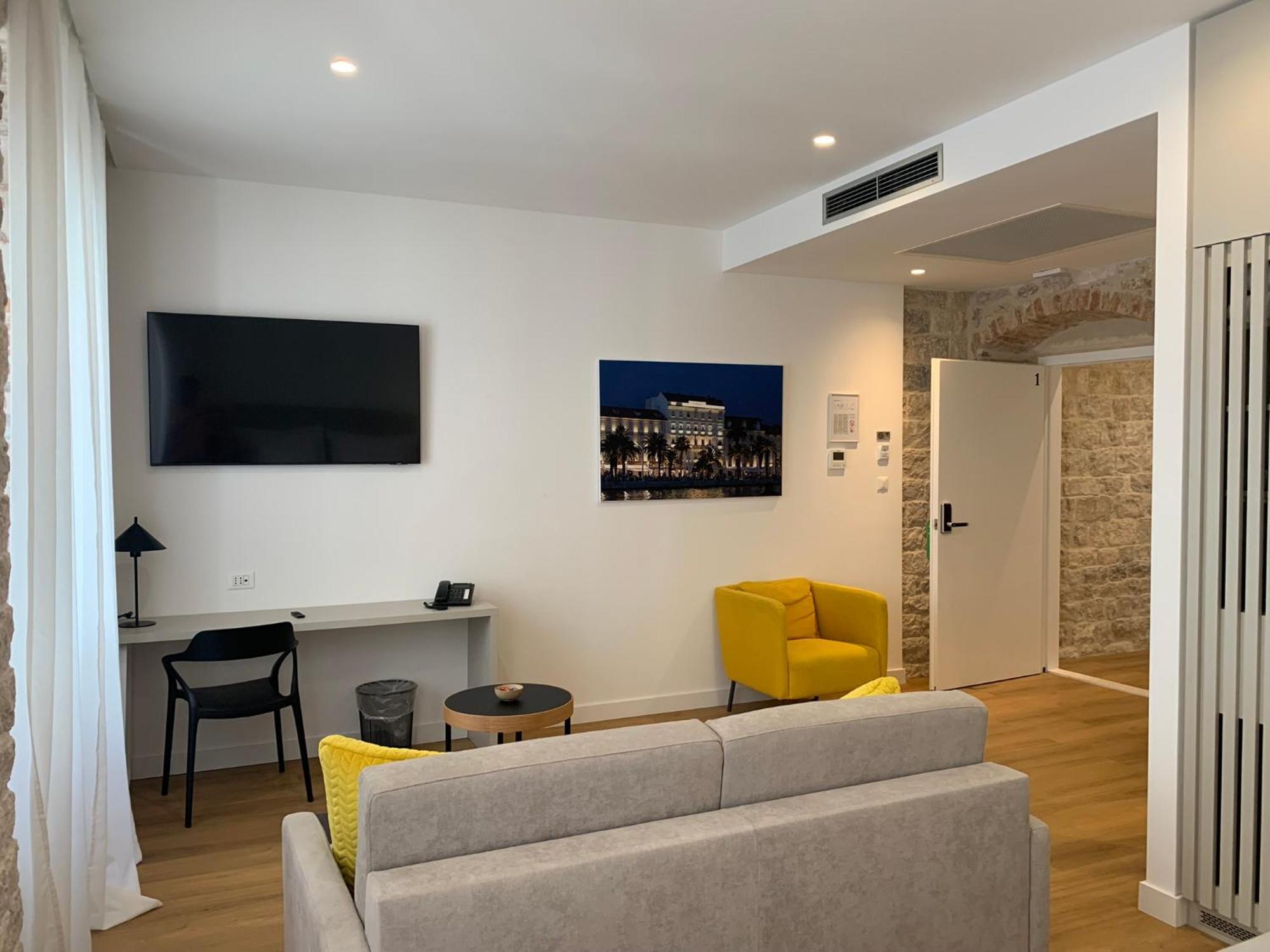 Priuli Heritage Suites Split Bagian luar foto